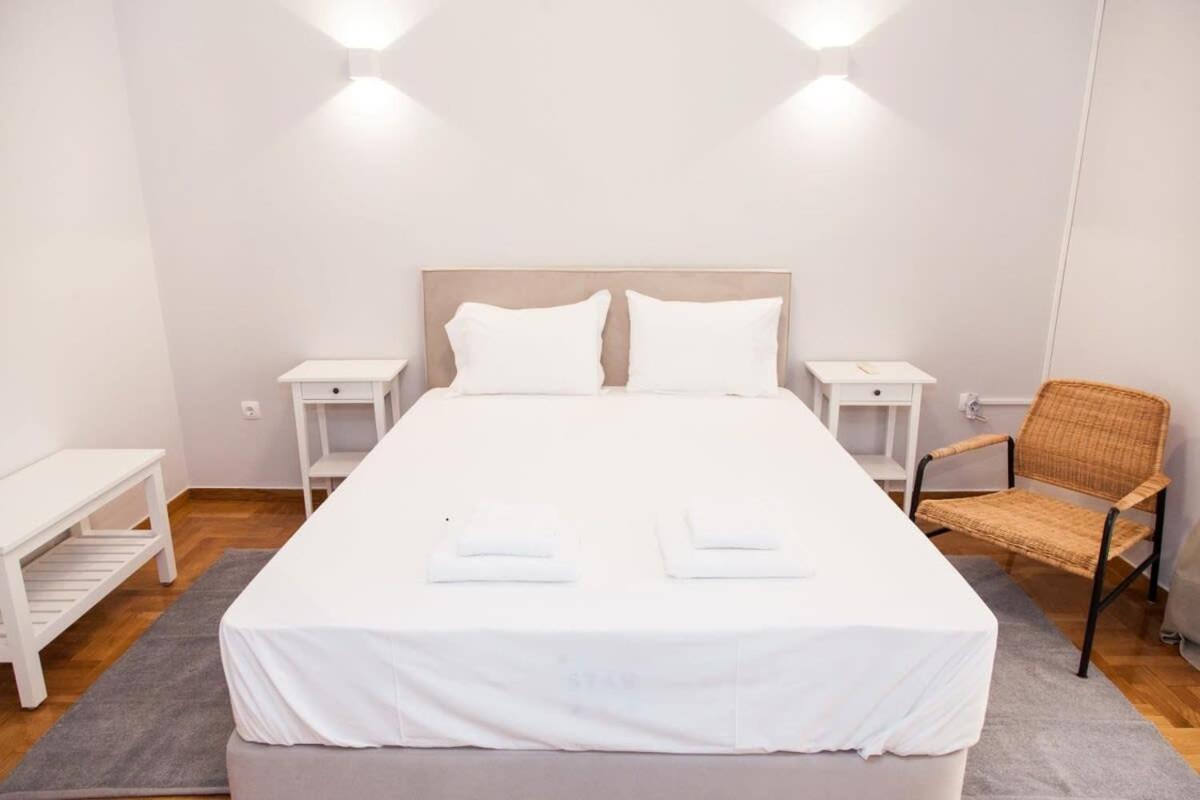 Modern Beauty In Central Area Атина Екстериор снимка